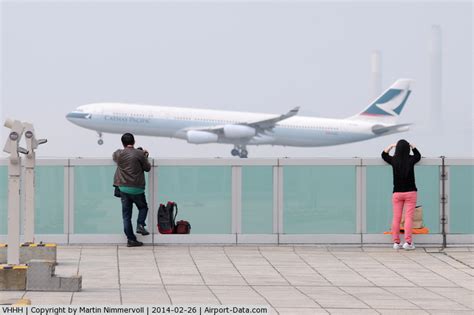  매공항 스카이 피어링 데크에서 바라보는 푸른 하늘과 광활한 해안!